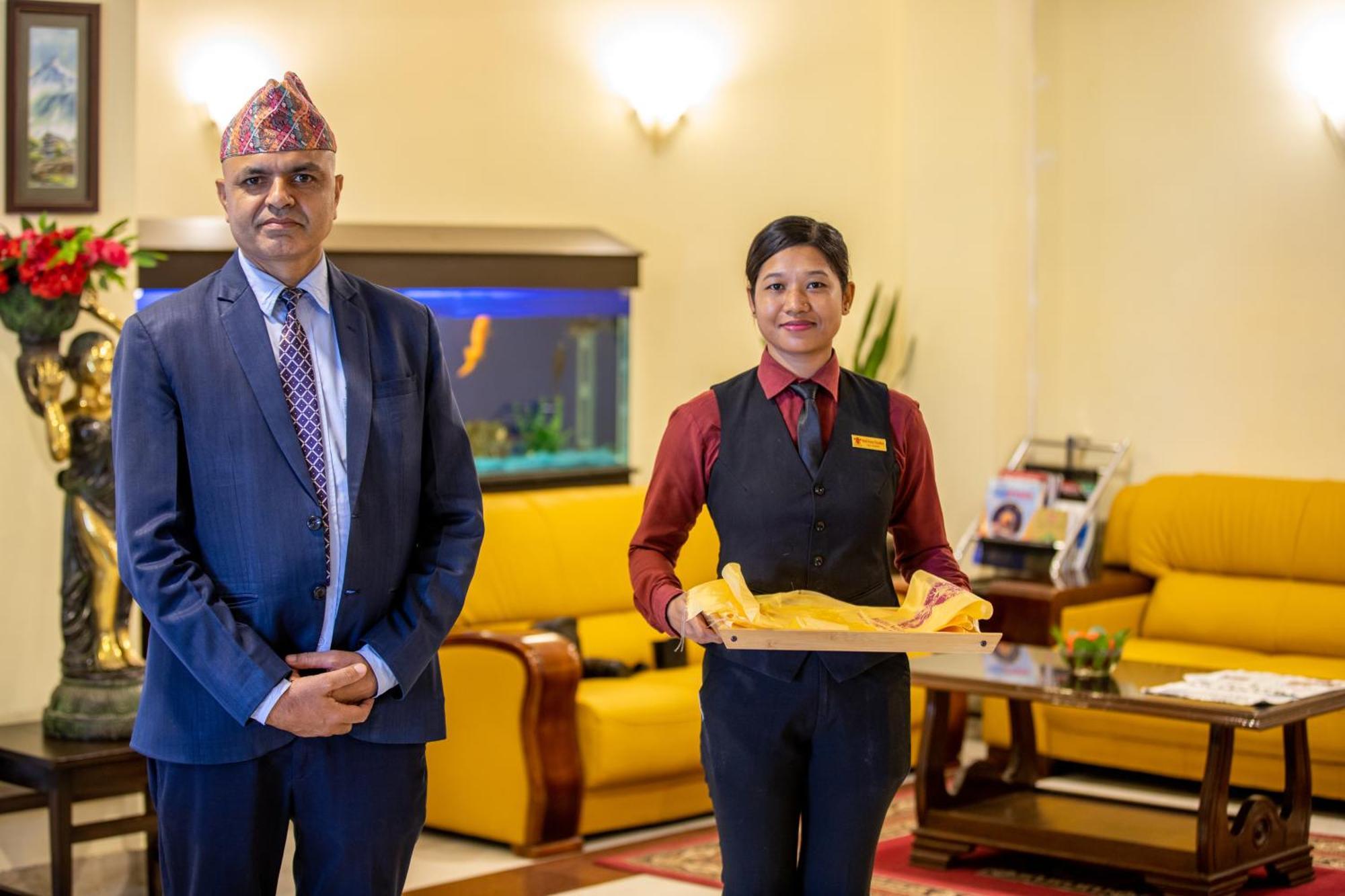Dreamland Gold Resort & Hotel Bhairāhawā Buitenkant foto