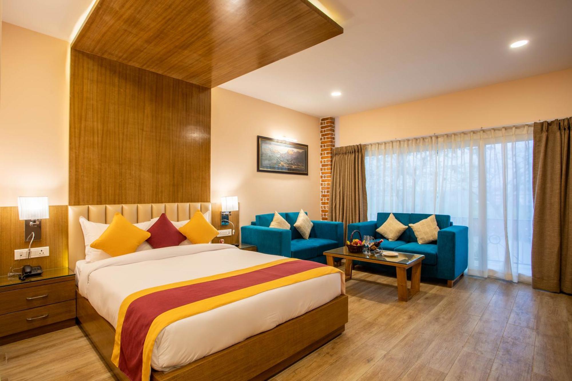 Dreamland Gold Resort & Hotel Bhairāhawā Buitenkant foto